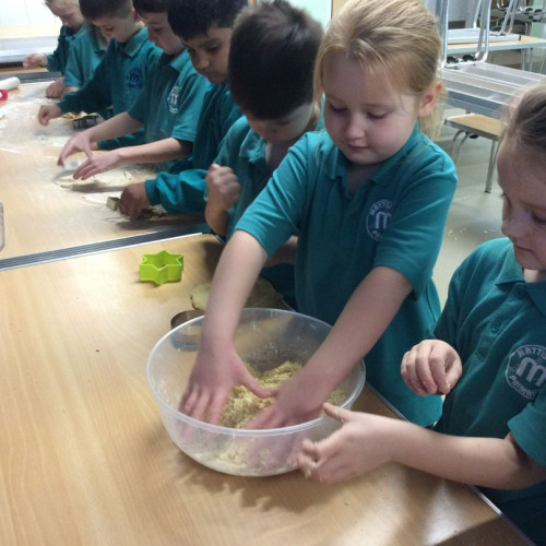 0611ac77-4c47-4ff4-b27e-bc0d41ede58c