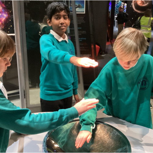 5b9bc67d-e647-49d1-bb95-819961ef1be0___1771631771___1209600___1___4h9Ea05dPgwQKqtS-4FL3ayefYA24GYKudiUOjOe_D5lnlHZoP_y4tKS_6hUcegk_o5tp7SBYCs0_F_dgMelQg