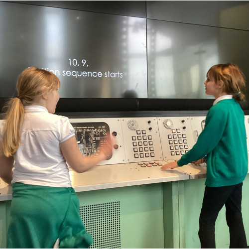 d8363721-baa1-4c29-bc1e-5099f3ec13a6